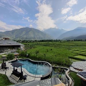 Osho Himalayas Wellness Resort Kangra Exterior photo