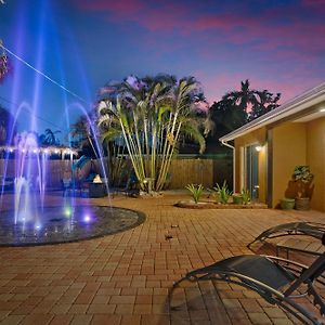 Fun, Resort-Style Coastal Villa W Splash Pad! Sarasota Exterior photo