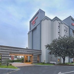 Hampton By Hilton Monterrey Galerias Obispado Exterior photo