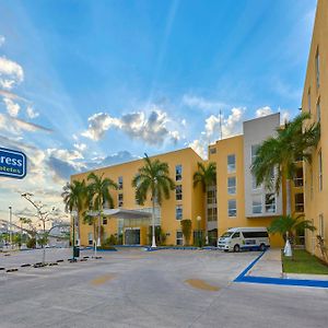 City Express By Marriott Campeche Exterior photo