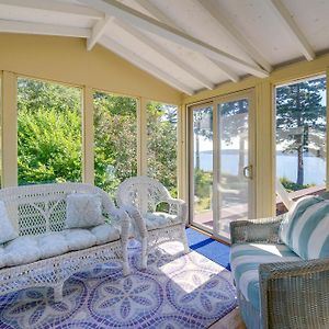 Cozy Langley Retreat Water Views And Beach Access Exterior photo