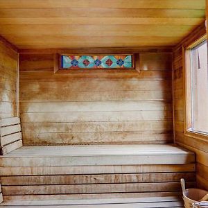 Firefly Cabin! Hot Tub, Sauna, Near Ski Resort Swiss Exterior photo