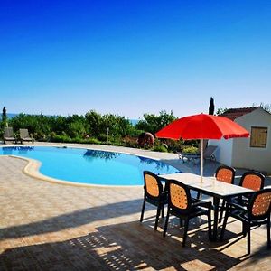 5 Bedrooms House With Private Pool Enclosed Garden And Wifi At Paphos Milia Exterior photo