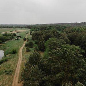 Treehouse Virs Bedugnes Villa Jurbarkas Exterior photo