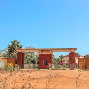 Rosa Parks Villa - Sanyang The Gambia How Ba Exterior photo