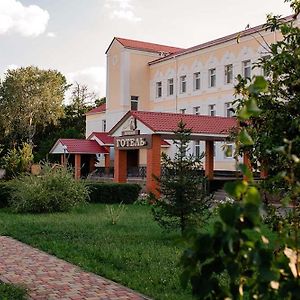 Vershnyk Cherkasy Exterior photo