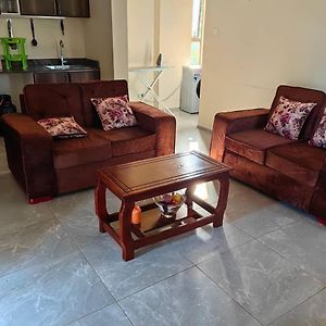 Stunning One Bedroom Furnished Apartment Kampala Exterior photo