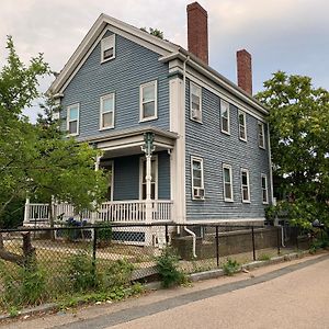 Victorian House With Irish Leave Apartment Boston Exterior photo