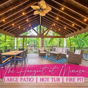 The Hangout At Mimosa Pt. Hot Springs Exterior photo