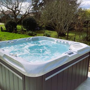 Gite D'Elvire Maison Chaleureuse Avec Jacuzzi Privatif Et Parc Arbore Bergerac Exterior photo