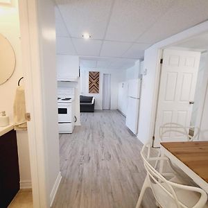 Cozy 1Br In Vieux-Longueuil +Parking 14Min Downtown Apartment Exterior photo