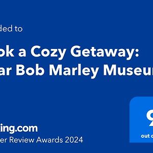 Book A Cozy Getaway: Near Bob Marley Museum Apartment Kingston Exterior photo