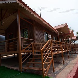 Sitai Resort, Kankavali Kharepatan Exterior photo