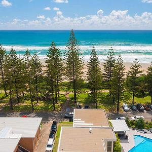 Teenamara - Hosted By Burleigh Letting Gold Coast Exterior photo