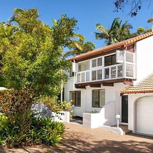 Little House On The Hill, Pet Friendly & New Pool Apartment Noosa Heads Exterior photo