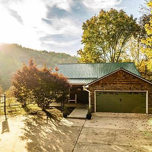 Smoky Bear Lodge At Gr Smoky Mtn Park Bryson City Exterior photo