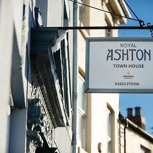 Royal Ashton Townhouse - Taunton Hotel Exterior photo