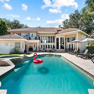 Sunny Luxury Villa W Pool Near Downtown Parkland Exterior photo