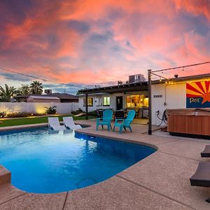 Modern Sw Family Retreat-Pool-Hot Tub-Firepit Villa Scottsdale Exterior photo