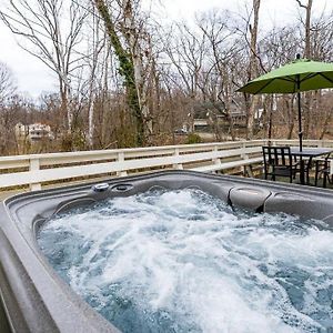 Harpers Ferry Cabin W Hot Tub, Huge Deck, Firepit, & Wifi! Exterior photo