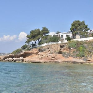 Salamis Beachfront House Exterior photo