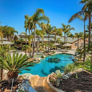 Oasis With Heated Pool, Mini Golf, Hot Tub & Barbq Area Oceanside Exterior photo