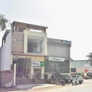 Oyo Paradise In Roorkee Exterior photo