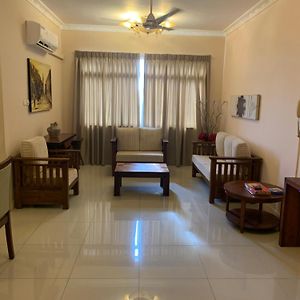 Colombo Longstay Apartment Wellawatte Exterior photo