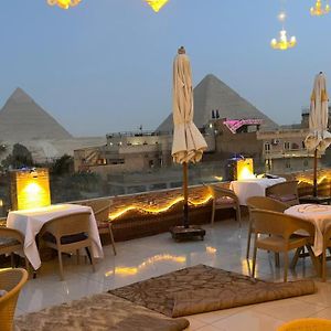 Pyramids Express Hotel Cairo Exterior photo