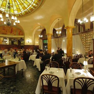 Astra Vevey Hotel & Restaurant Restaurant photo