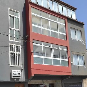 Guesthouse Emaly Mindelo Exterior photo