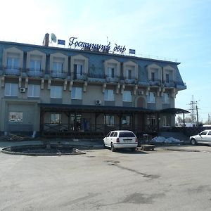 Gostiniy Dvor Hotel Vinnytsia Exterior photo