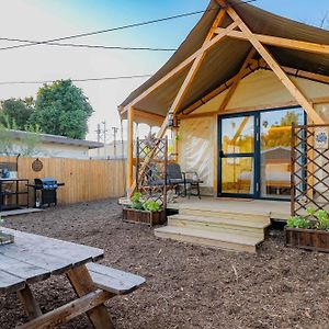 Urban Oasis Luxe Glamping With King Bed & Bbq Hotel Glendora Exterior photo