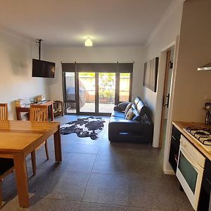 Red Ochre - Large 1Br With Private Courtyard Apartment Port Pirie Exterior photo