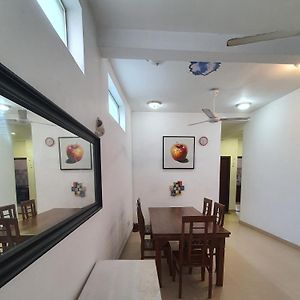 Modern 2 Bedroom Unit With Full Kitchen Dehiwala-Mount Lavinia Exterior photo