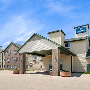 Boarders Inn & Suites By Cobblestone Hotels - Shawano Exterior photo