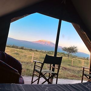Amboseli Glass Cabin Kimana Exterior photo