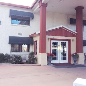 Howard Johnson By Wyndham Springerville Exterior photo