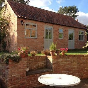 Ivy Cottage Laxton Exterior photo