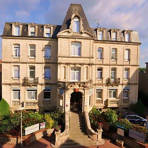 Brit Hotel Confort Bagnoles Normandie Bagnoles de l'Orne Normandie Exterior photo