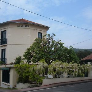 Les Chenes Chambres D'Hote Chatel-Guyon Exterior photo