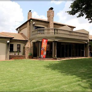 Nimbati Lodge Kempton Park Exterior photo