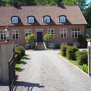 Sabyholms Gard Bed & Breakfast Laholm Exterior photo