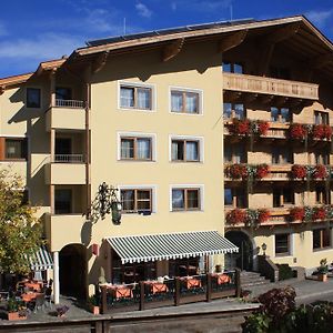 Hotel Rettenberg Kolsass Exterior photo