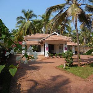 Kanan Beach Resort Nileshwar Exterior photo