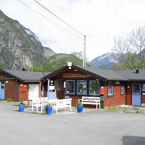 Saebo Camping Hotel Eidfjord Exterior photo