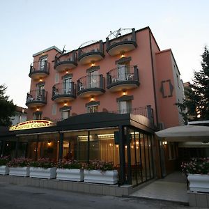 Hotel Santa Cecilia Riccione Exterior photo