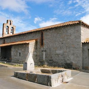 Casa Monica Villa Narrillos de San Leonardo Exterior photo