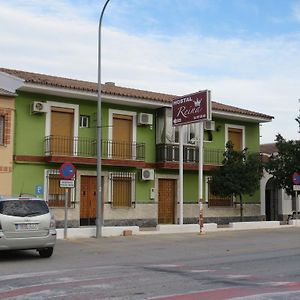 Hostal Restaurante Reina El Tejar Exterior photo