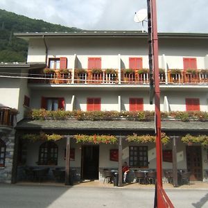 Hotel Berlinghera Sorico Exterior photo